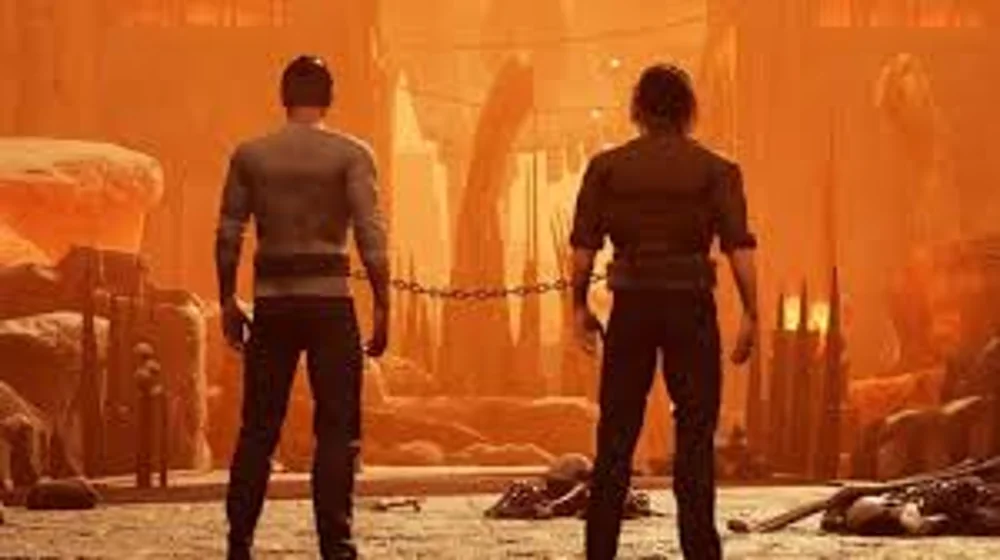 how many people can play chained together