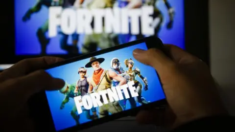 What Places Work for the Fortnite Mobile App