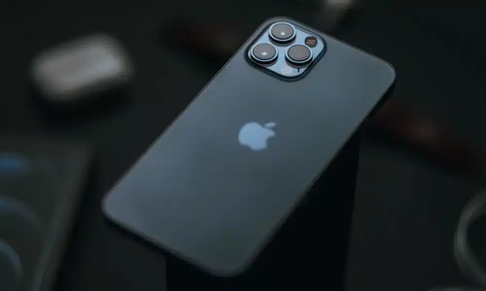 How does find my iphone work: a complete guide