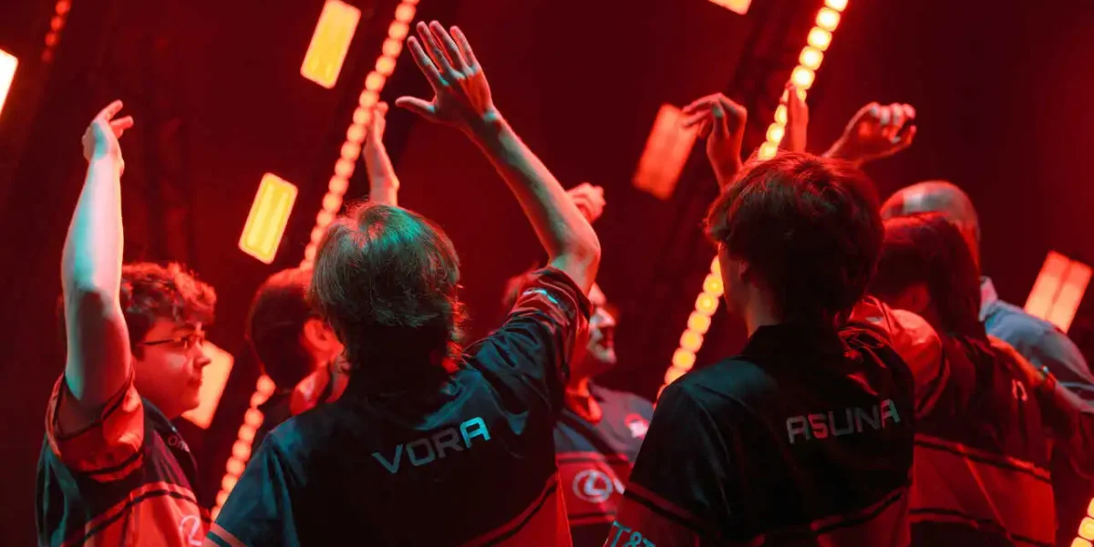 vitória da 100 Thieves no VCT Americas