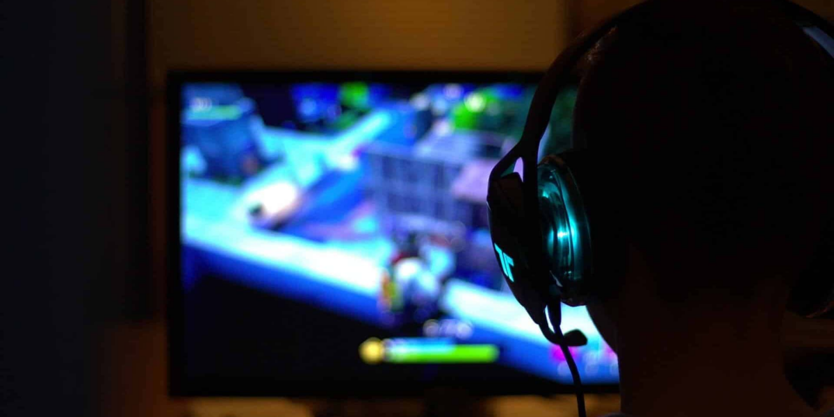 Habits of online gamers
